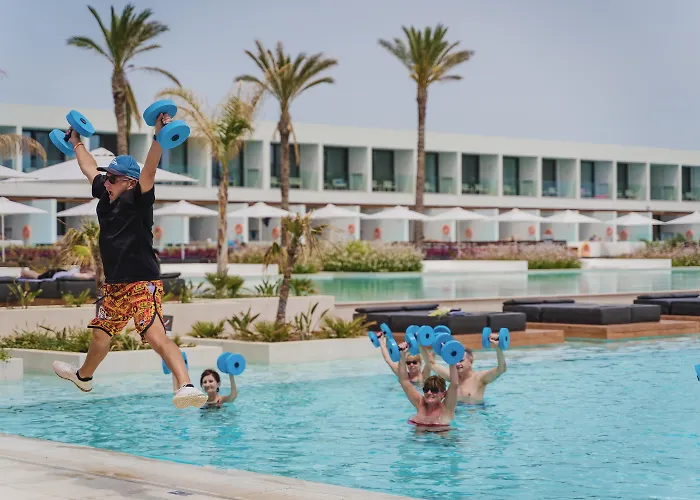 Gennadi Grand Resort